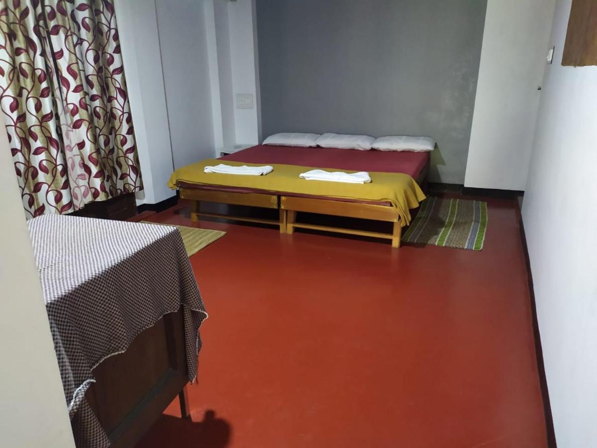 Ambadi'S Villa -Lake View Resort Pallipuram Екстер'єр фото