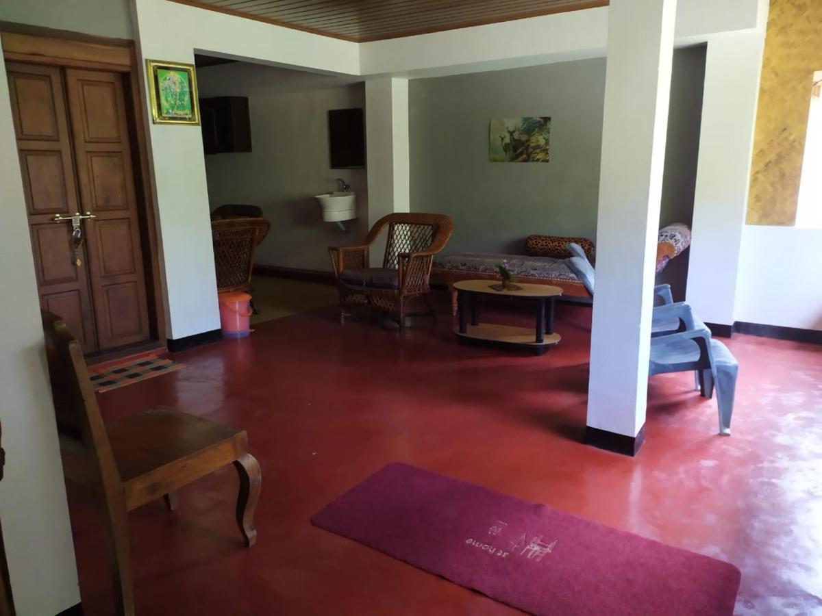Ambadi'S Villa -Lake View Resort Pallipuram Екстер'єр фото
