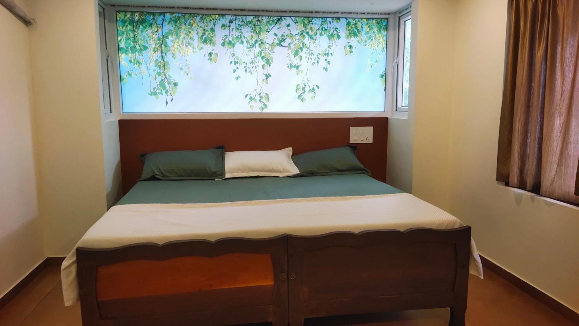 Ambadi'S Villa -Lake View Resort Pallipuram Екстер'єр фото